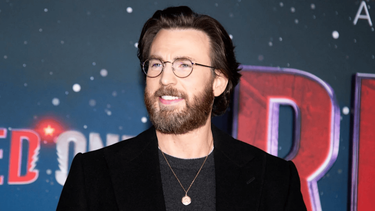 Chris Evans, Captain America Rolüne Geri Dönmeyeceği Konusunda Yalan Mı Söylüyor?